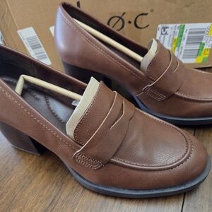 BOC by Born Benedict Womens Moc Closed Toe Loafers In Brown Size 8.5